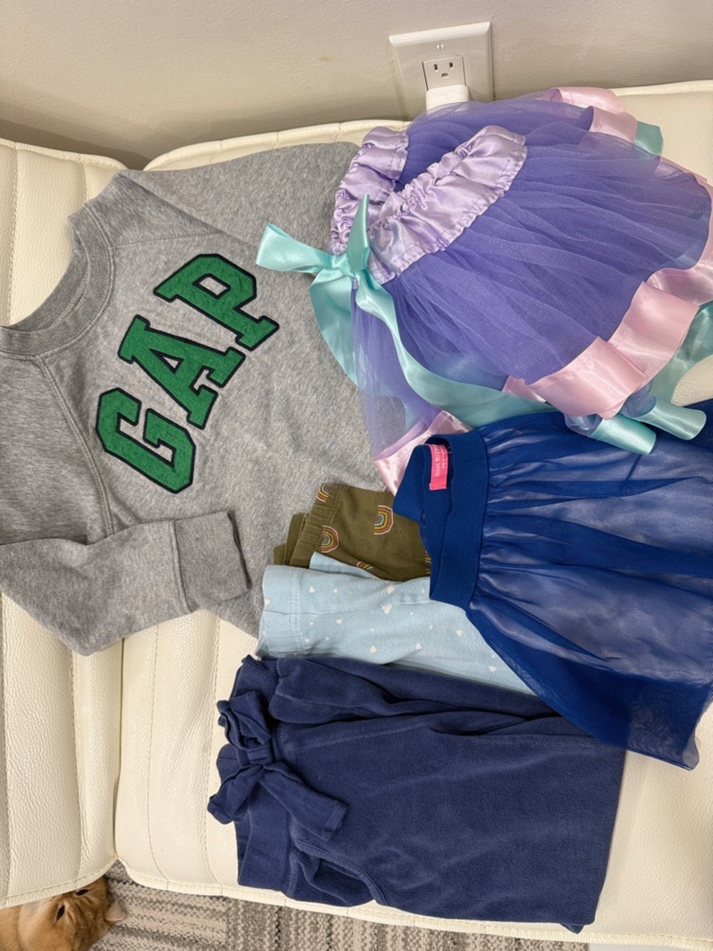 GAP Gray Sweatshirt with Purple Tulle and Navy Skirts, 3 pants/leggings